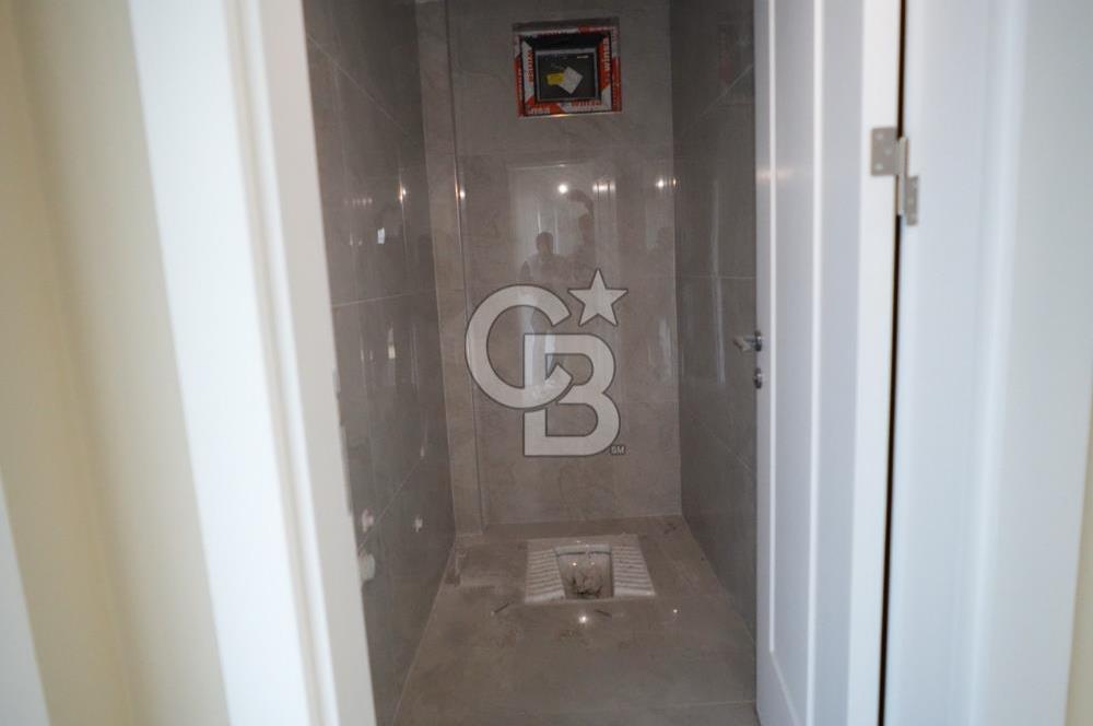 ELMADAĞ TATLICA MAHALLESİNDE SİTE'DE SATILIK 4+1 LÜKS VİLLA