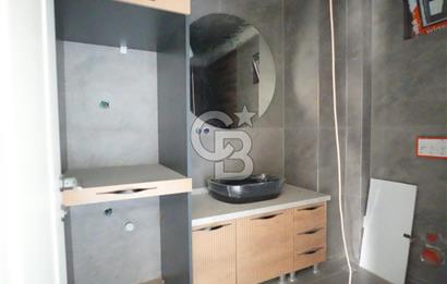 ELMADAĞ TATLICA MAHALLESİNDE SİTE'DE SATILIK 4+1 LÜKS VİLLA