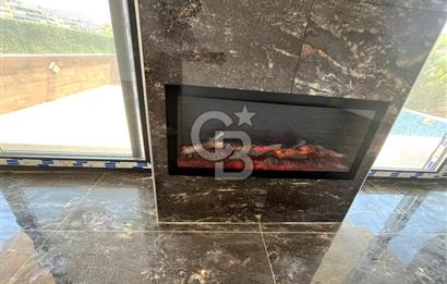 JASSE'DEN KUŞADASIN'DA TRİPLEX HAVUZLU BAHÇELİ