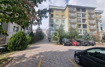 MERKEZİ KONUMDA DALGIÇ APARTMANINDA 130 M2 NET 3+1 KİLERLİ DAİRE