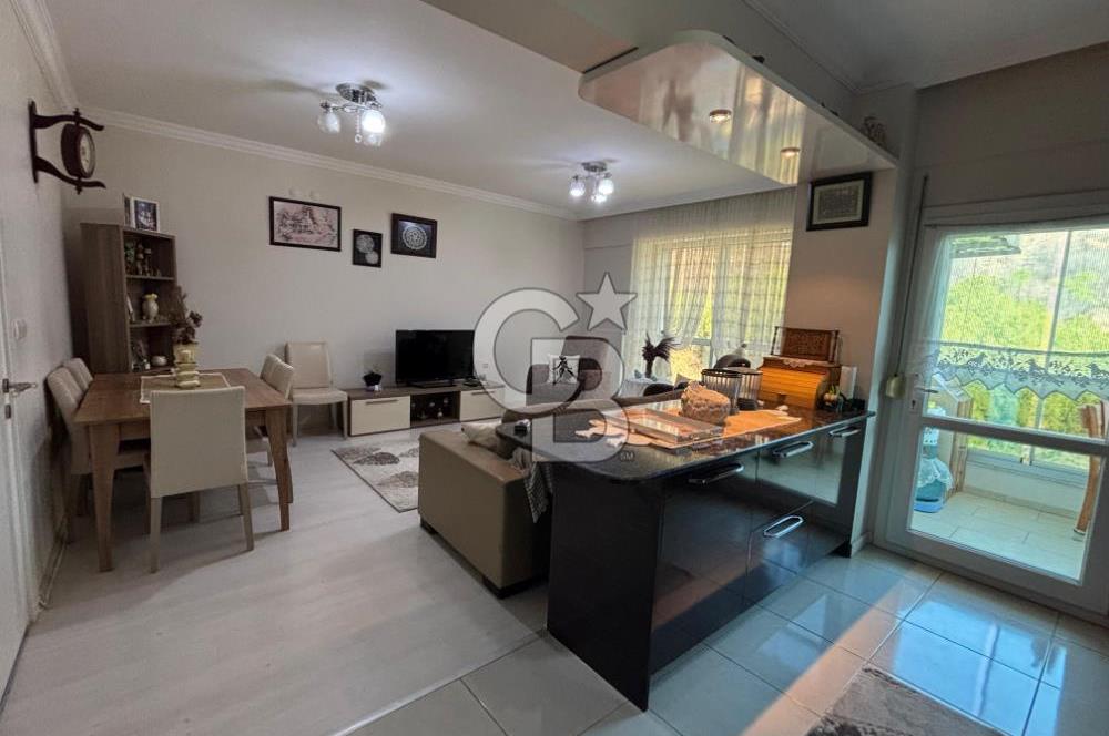 KARŞIYAKA ZÜBEYDE HANIM MAHALLESİNDE HAVUZLU 3+1 SATILIK DAİRE