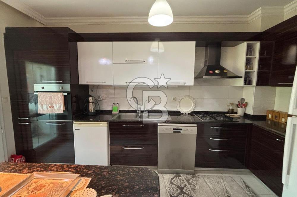 KARŞIYAKA ZÜBEYDE HANIM MAHALLESİNDE HAVUZLU 3+1 SATILIK DAİRE