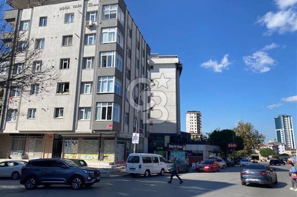 KARTAL PETROL-İŞ'DE CADDE ÜZERİ FERAH VE ULAŞIMI KOLAY 3+1 DAİRE