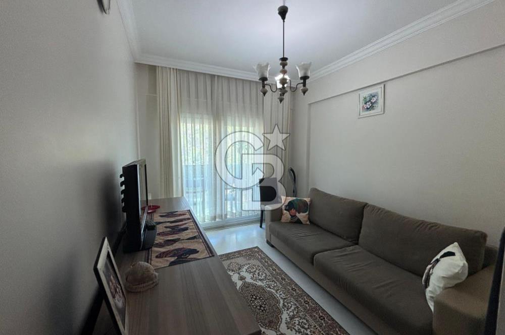 KARŞIYAKA ZÜBEYDE HANIM MAHALLESİNDE HAVUZLU 3+1 SATILIK DAİRE