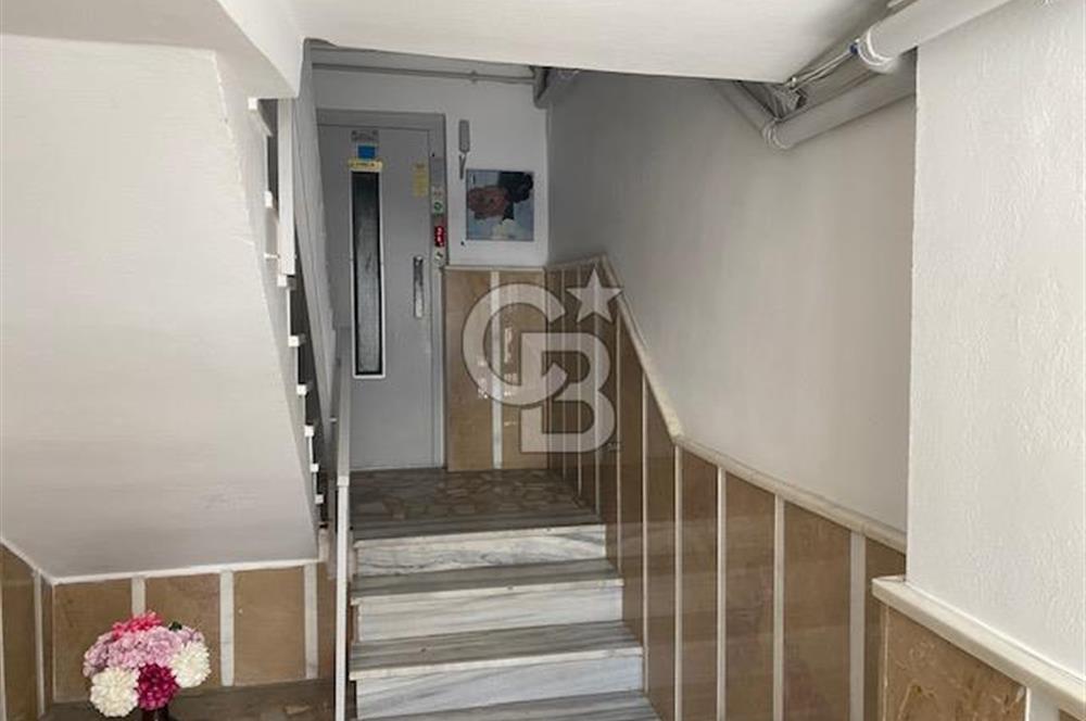 KARTAL PETROL-İŞ'DE CADDE ÜZERİ FERAH VE ULAŞIMI KOLAY 3+1 DAİRE