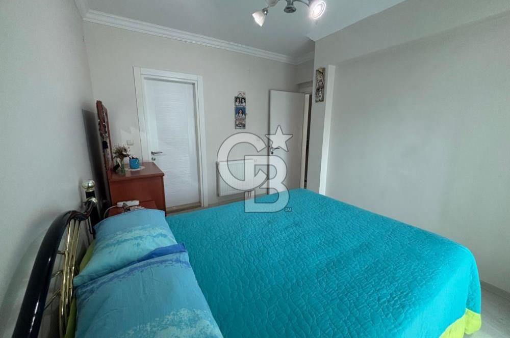 KARŞIYAKA ZÜBEYDE HANIM MAHALLESİNDE HAVUZLU 3+1 SATILIK DAİRE