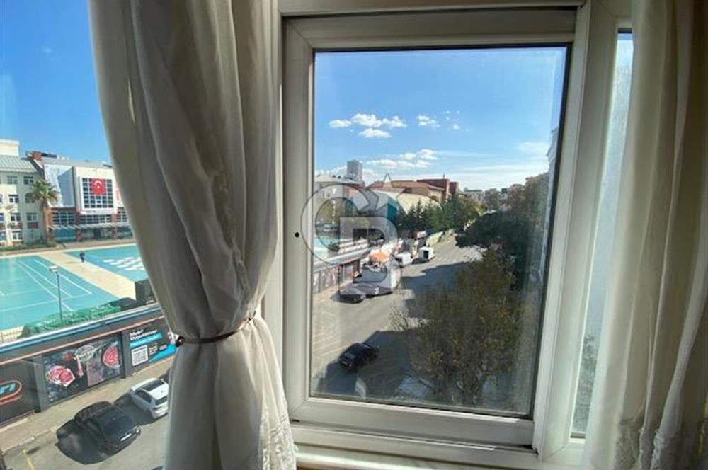 KARTAL PETROL-İŞ'DE CADDE ÜZERİ FERAH VE ULAŞIMI KOLAY 3+1 DAİRE