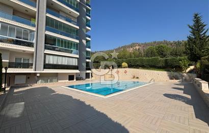 KARŞIYAKA ZÜBEYDE HANIM MAHALLESİNDE HAVUZLU 3+1 SATILIK DAİRE