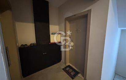 KARŞIYAKA ZÜBEYDE HANIM MAHALLESİNDE HAVUZLU 3+1 SATILIK DAİRE