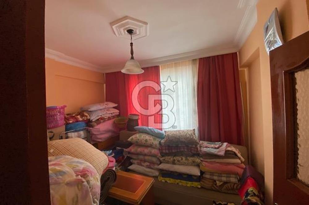 KARTAL PETROL-İŞ'DE CADDE ÜZERİ FERAH VE ULAŞIMI KOLAY 3+1 DAİRE