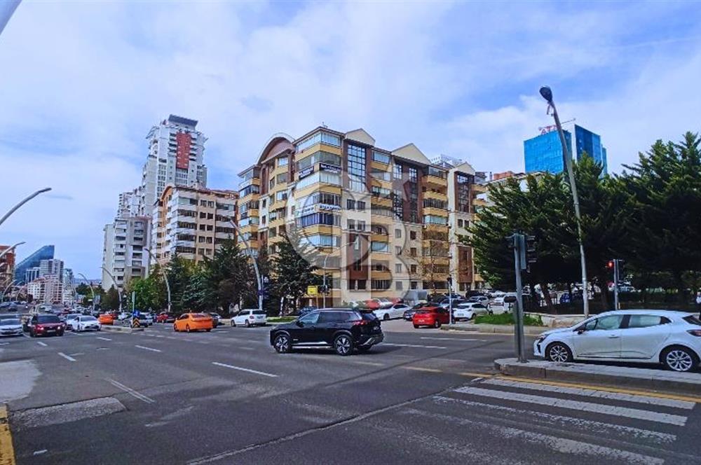 ÇUKURAMBAR MERKEZİ KONUMDA -YAPILI SATILIK DAİRE