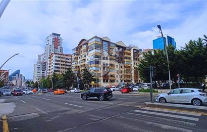 ÇUKURAMBAR MERKEZİ KONUMDA -YAPILI SATILIK DAİRE