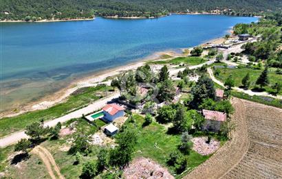 CB OPİA'DAN GÖĞEM GÖLÜ KENARINDA VİLLALIK ARSA