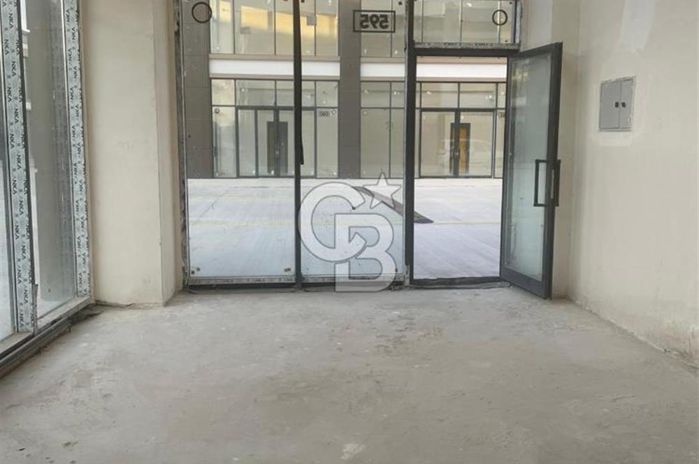 MEGA ŞAŞMAZ OTO AVMDE SATILIK, İŞLETMEYE HAZIR KÖŞE DÜKKAN!