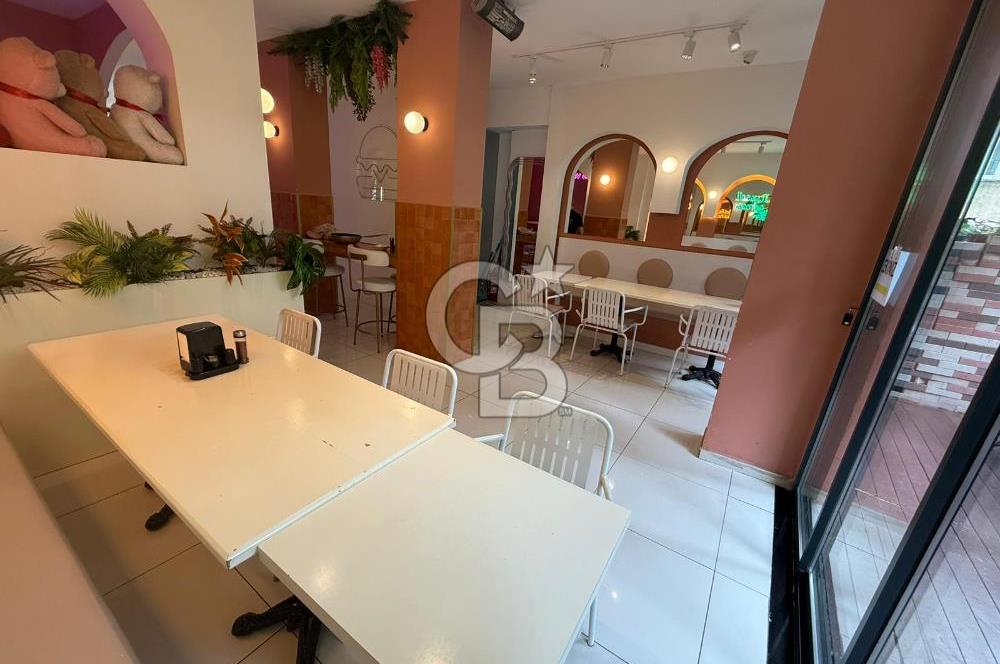 Üsküdar’da Devren Hazır Müşterili İşlek Dükkan, Restorant