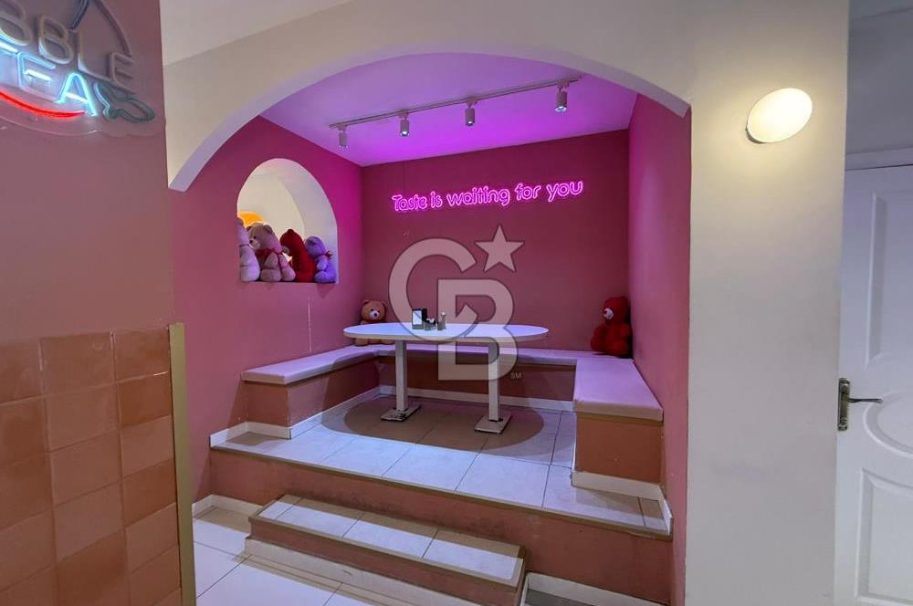 Üsküdar’da Devren Hazır Müşterili İşlek Dükkan, Restorant