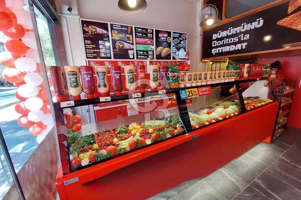 Üsküdar’da Devren Hazır Müşterili İşlek Dükkan