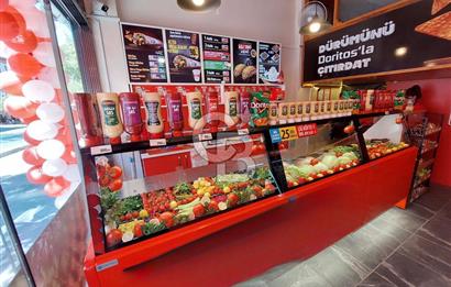 Üsküdar’da Devren Hazır Müşterili İşlek Dükkan