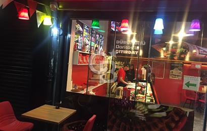 Üsküdar’da Devren Hazır Müşterili İşlek Dükkan