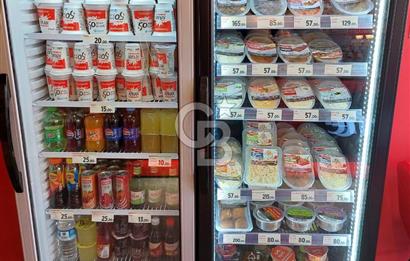 Üsküdar’da Devren Hazır Müşterili İşlek Dükkan