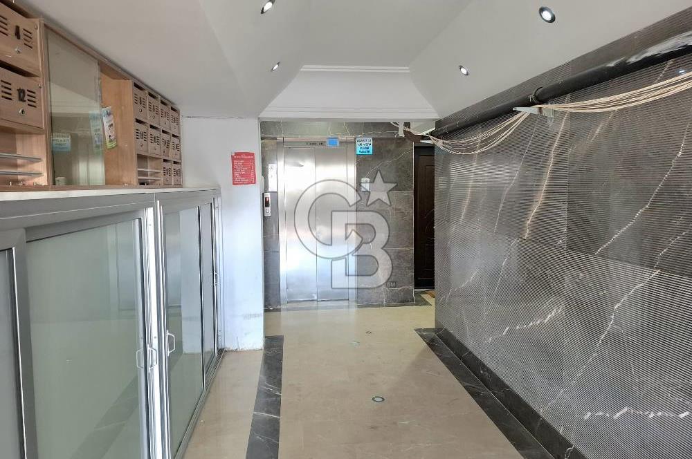 MENDERES COLDWELL BANKER POYRAZ'DAN SİTE İÇİ GENİŞ BAKIMLI DAİRE