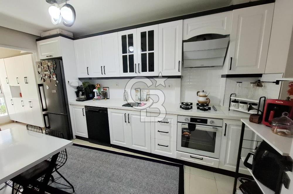 MENDERES COLDWELL BANKER POYRAZ'DAN SİTE İÇİ GENİŞ BAKIMLI DAİRE
