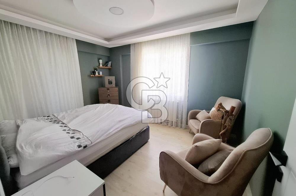 MENDERES COLDWELL BANKER POYRAZ'DAN SİTE İÇİ GENİŞ BAKIMLI DAİRE