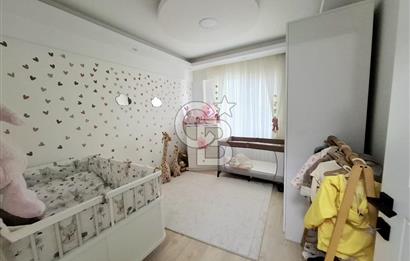 MENDERES COLDWELL BANKER POYRAZ'DAN SİTE İÇİ GENİŞ BAKIMLI DAİRE