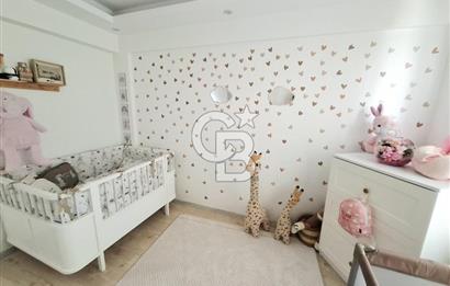 MENDERES COLDWELL BANKER POYRAZ'DAN SİTE İÇİ GENİŞ BAKIMLI DAİRE