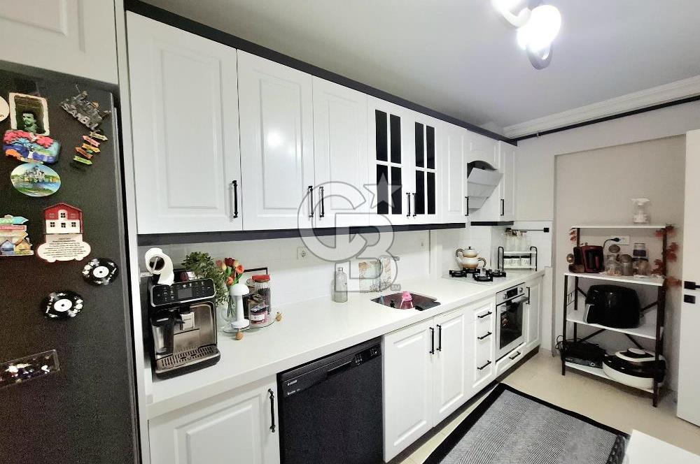 MENDERES COLDWELL BANKER POYRAZ'DAN SİTE İÇİ GENİŞ BAKIMLI DAİRE