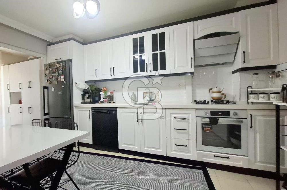 MENDERES COLDWELL BANKER POYRAZ'DAN SİTE İÇİ GENİŞ BAKIMLI DAİRE