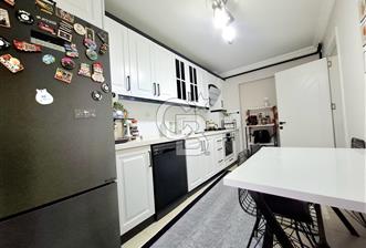 MENDERES COLDWELL BANKER POYRAZ'DAN SİTE İÇİ GENİŞ BAKIMLI DAİRE