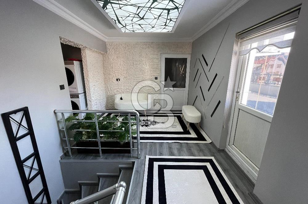 Koşu Yolu Yanında Muhteşem Dubleks Daire