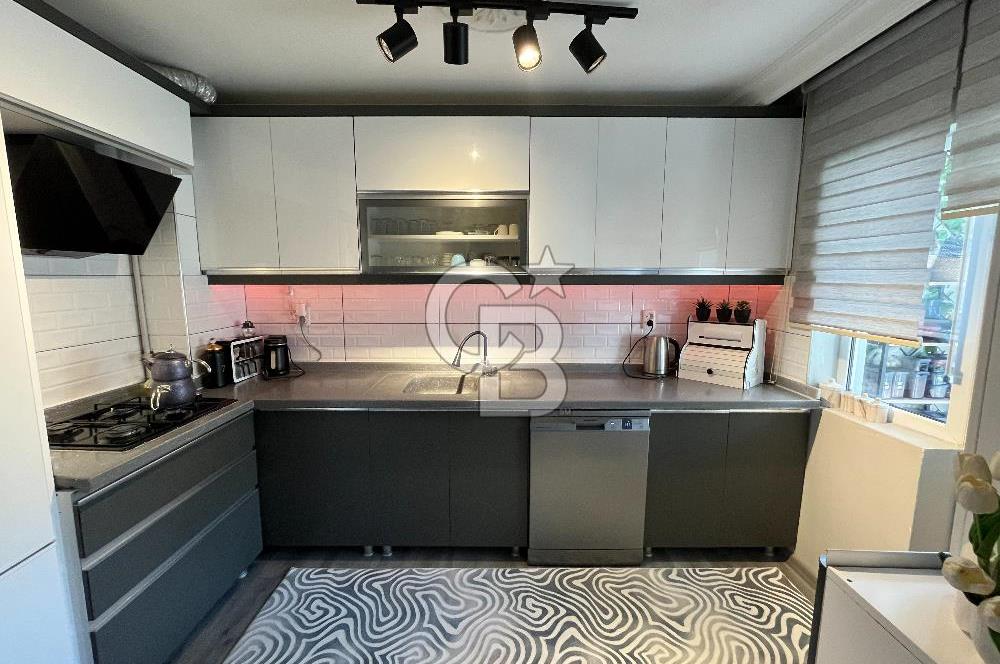 Koşu Yolu Yanında Muhteşem Dubleks Daire