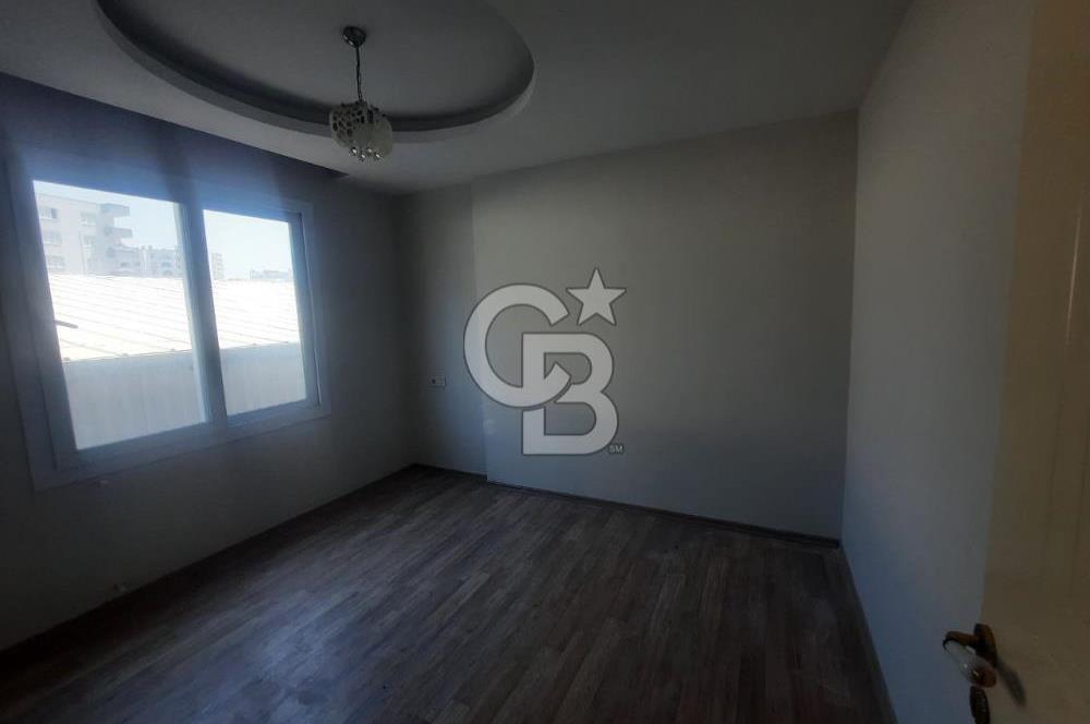 Mezitli Akdeniz Mah Soli Civarı 5 Yaşında 2+1 Satılık Daire 