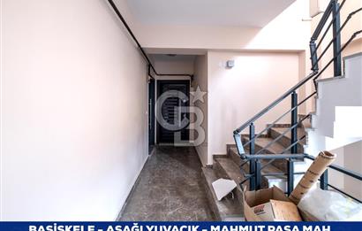 BAŞİSKELE AŞAĞI YUVACIK MAHMUTPAŞA MAH DENİZ MANZARALI 3+1 ÇATI DUBLEKS