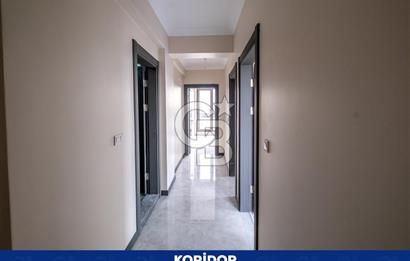 BAŞİSKELE AŞAĞI YUVACIK MAHMUTPAŞA MAH DENİZ MANZARALI 3+1 ÇATI DUBLEKS