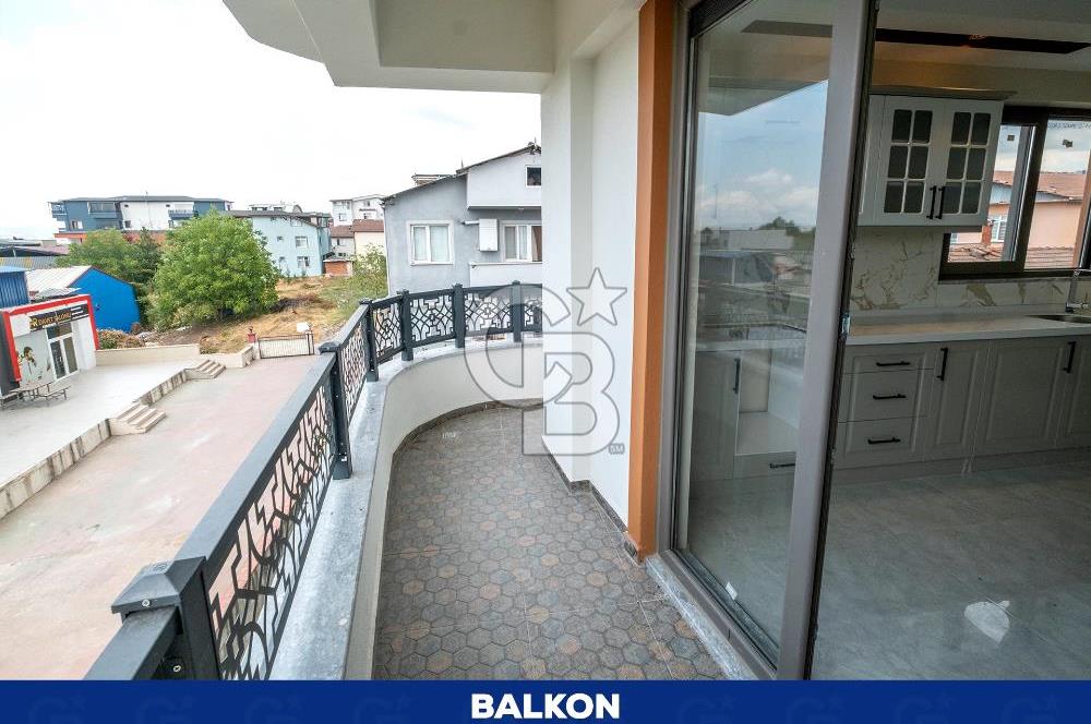 BAŞİSKELE AŞAĞI YUVACIK MAHMUTPAŞA MAH DENİZ MANZARALI 3+1 ÇATI DUBLEKS