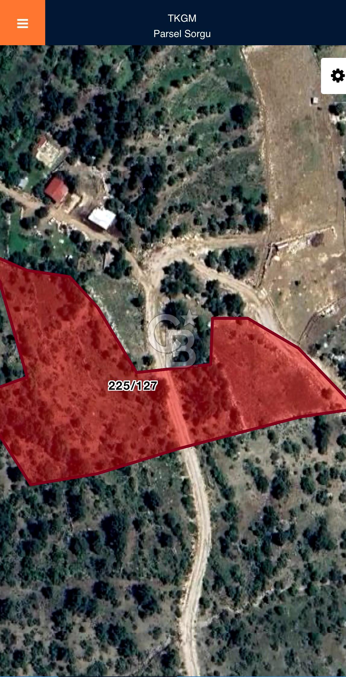 KONYAALTI ÜÇOLUK MAHALLESİNDE 11375 M2 ELMA BAHÇESİ