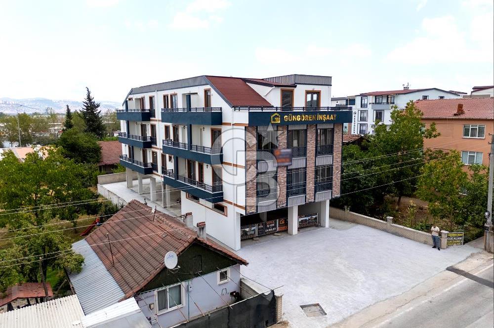 BAŞİSKELE AŞAĞI YUVACIK MAHMUTPAŞA MAH DENİZ MANZARALI 3+1 ÇATI DUBLEKS