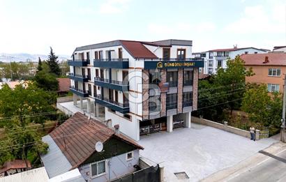 BAŞİSKELE AŞAĞI YUVACIK MAHMUTPAŞA MAH DENİZ MANZARALI 3+1 ÇATI DUBLEKS