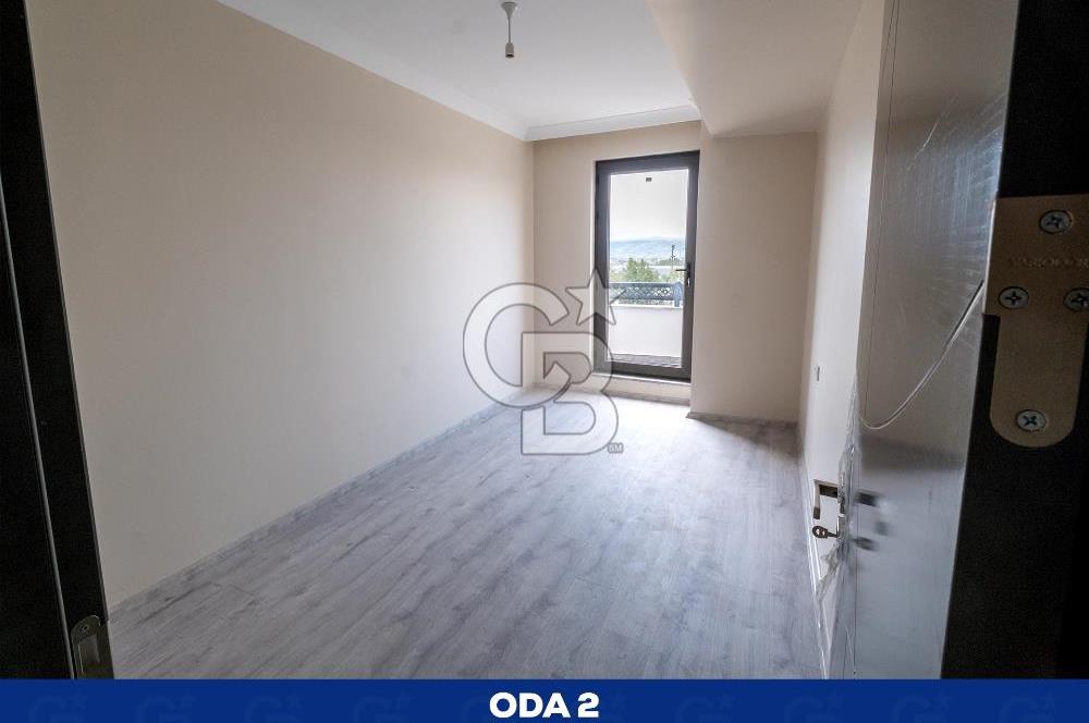 BAŞİSKELE AŞAĞI YUVACIK MAHMUTPAŞA MAH DENİZ MANZARALI 3+1 ÇATI DUBLEKS