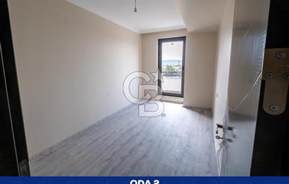 BAŞİSKELE AŞAĞI YUVACIK MAHMUTPAŞA MAH DENİZ MANZARALI 3+1 ÇATI DUBLEKS