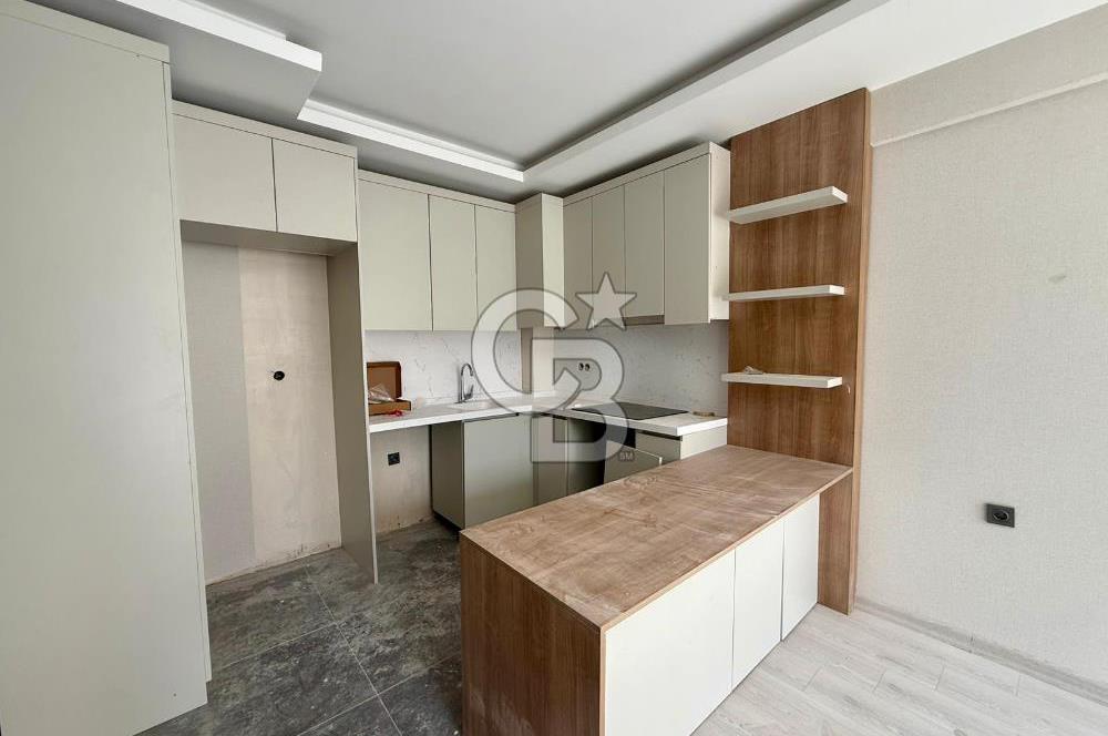 SİTE İÇİNDE LÜX İSKANLI OTURUMA HAZIR MERKEZİ KONUM 1+1 DAİRE