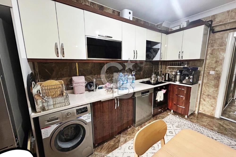 CADDE YANI ARA KAT GÜNEY CEPHE MASRAFSIZ ACİL 3+1 DAİRE