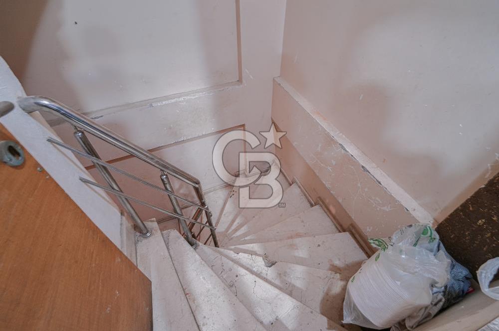 CB YALI'DAN YEŞİLYURT HASTANESİ YAKININDA SATILIK DÜKKAN