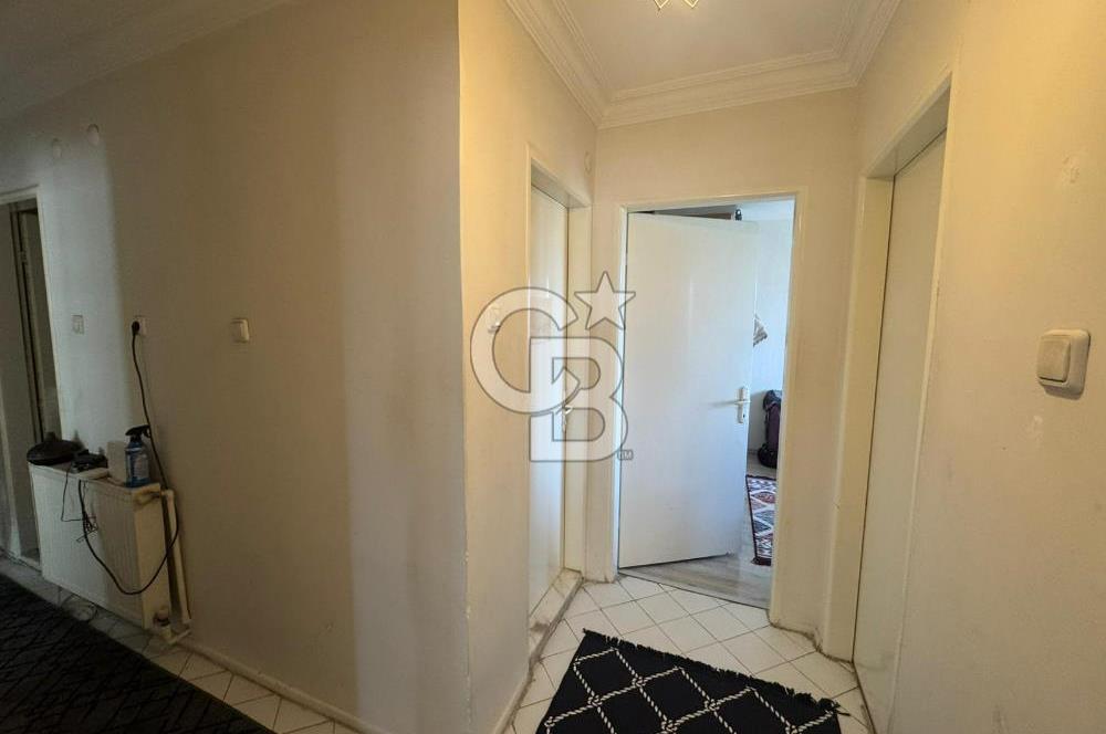 Buca Atatürk Mahallesinde Yatırıma ve Oturuma Uygun 3+1 Daire