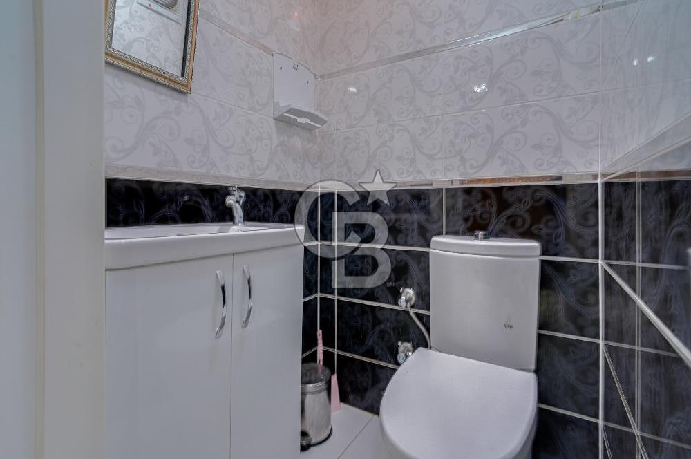 CB YALI'DAN YEŞİLYURT HASTANESİ YAKININDA SATILIK DÜKKAN