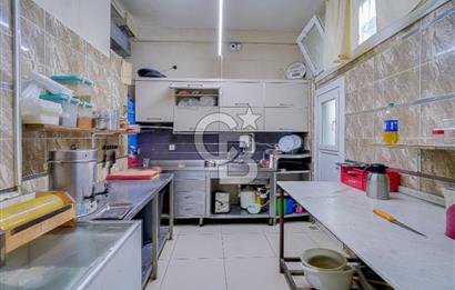 CB YALI'DAN YEŞİLYURT HASTANESİ YAKININDA SATILIK DÜKKAN