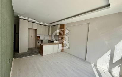 SİTE İÇİNDE LÜX İSKANLI OTURUMA HAZIR MERKEZİ KONUM 1+1 DAİRE